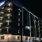 Cmc Seaview Apartament